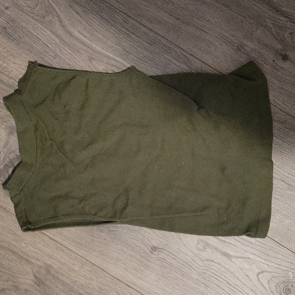 EUC PRIME CUT Green crop top - Picture 2 of 3